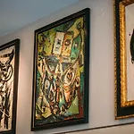 أمباساد فندق 4*
