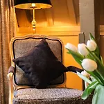 أمباساد 4*