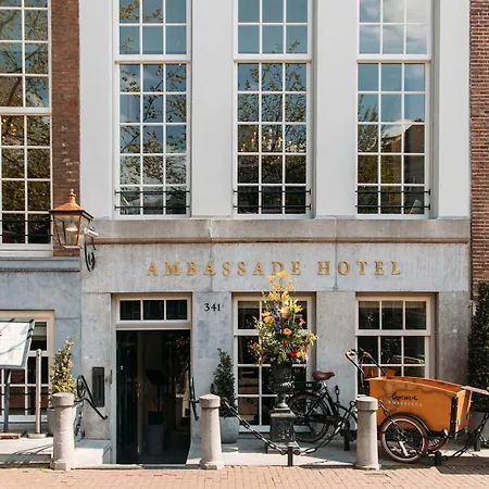 Ambassade Hotel